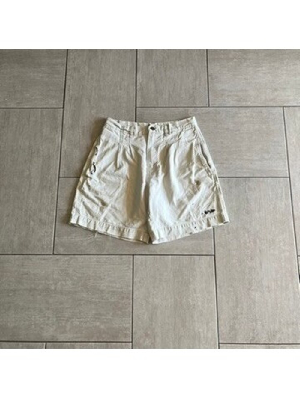 No Fear White Casual Cargo Shorts Size Medium with Logo size 30